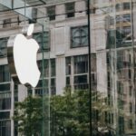 Street Style Icons - Glass building of company in city center